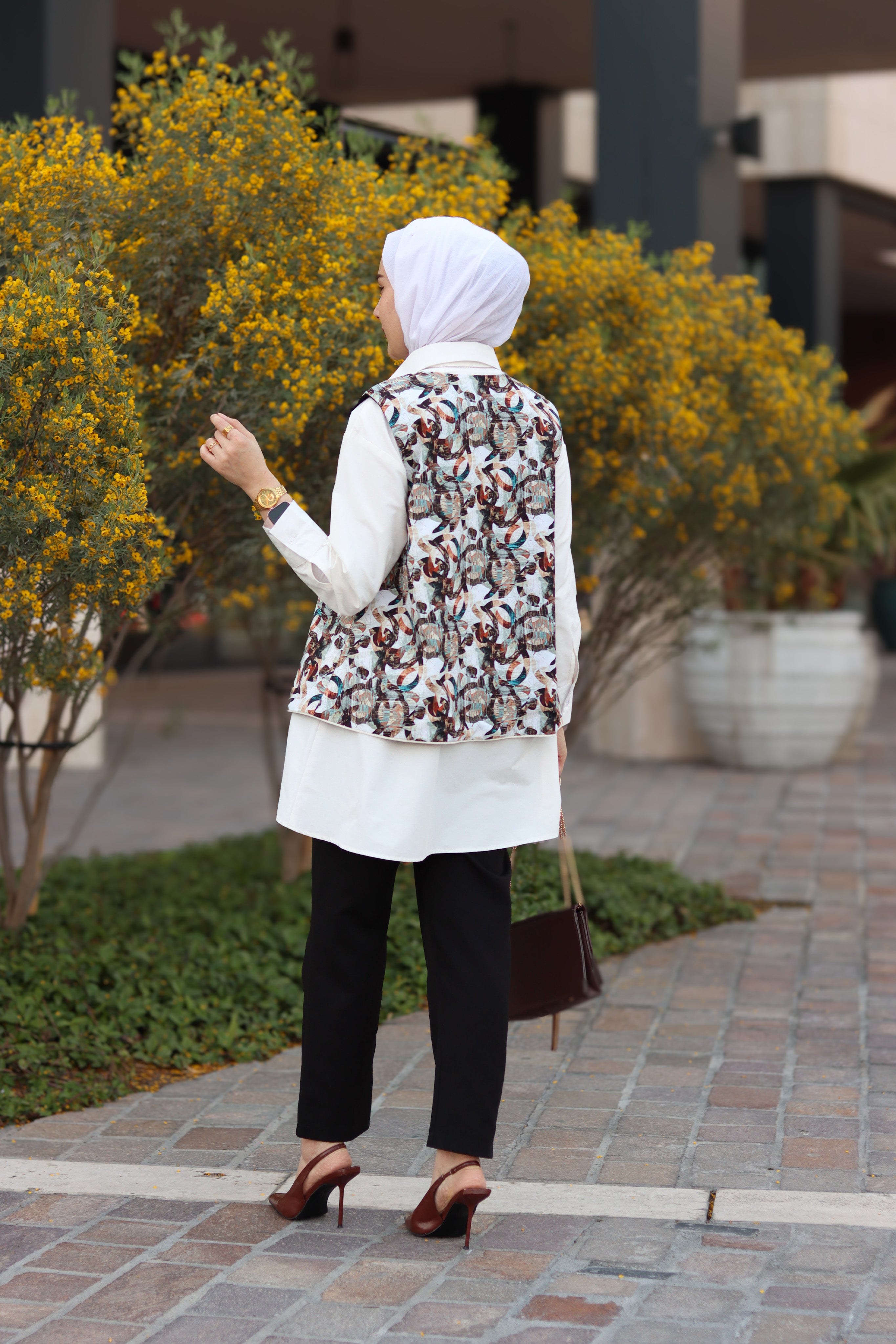 Abstract Harmony Poplin Shirt & Vest