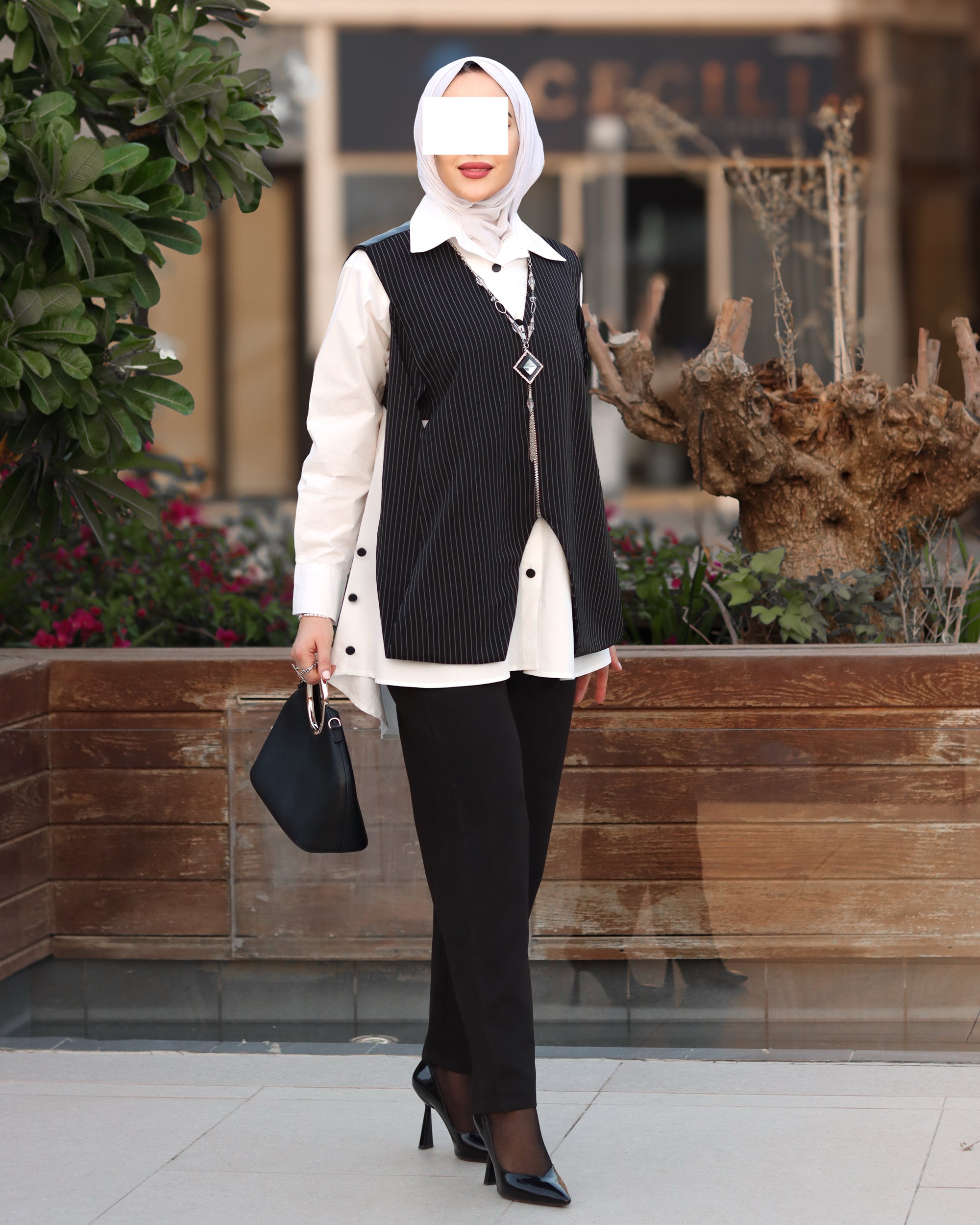 مجموعة سترة من البوبلين والشاموا بتصميم مخطط