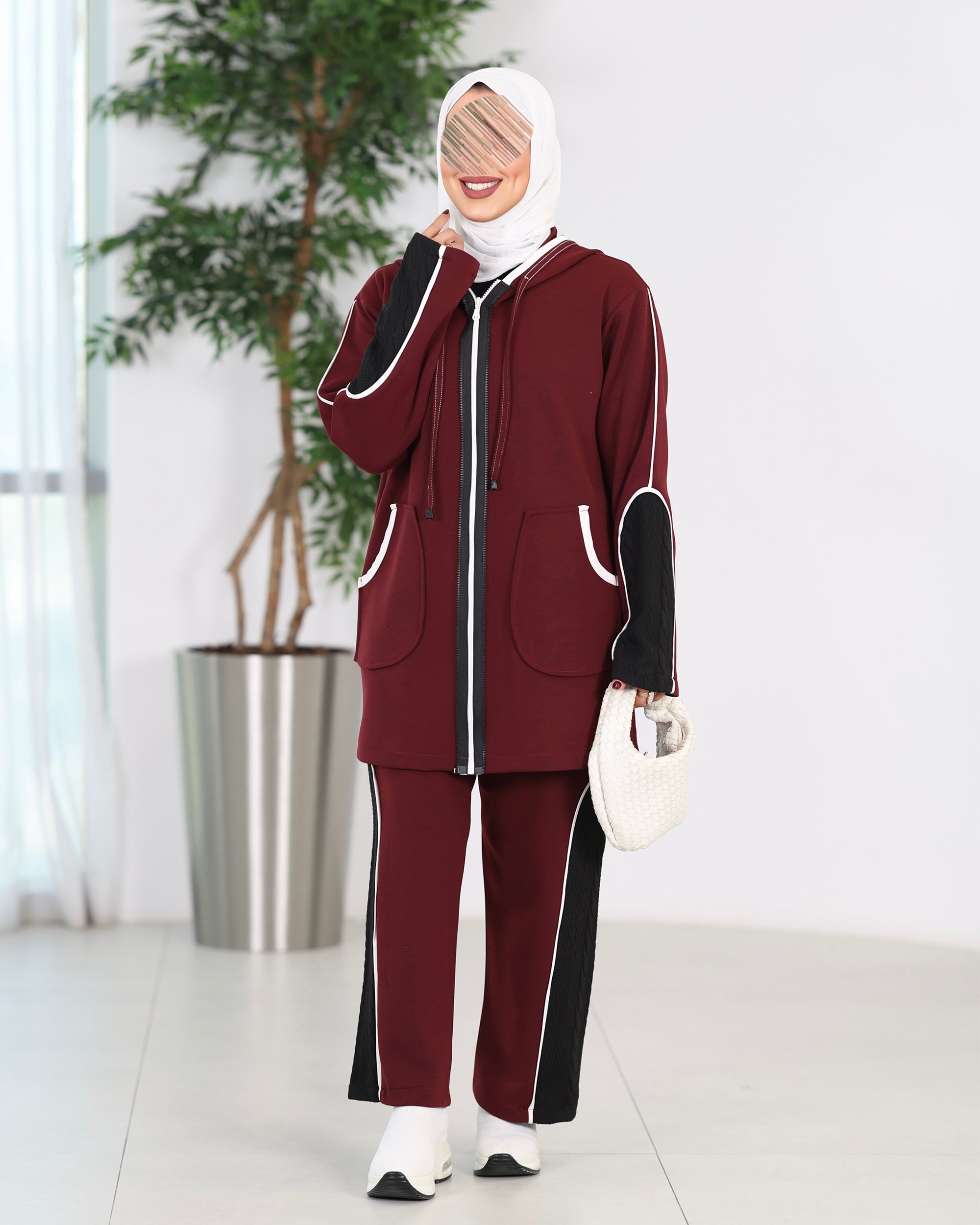 طقم شمويس حركة قرمزي