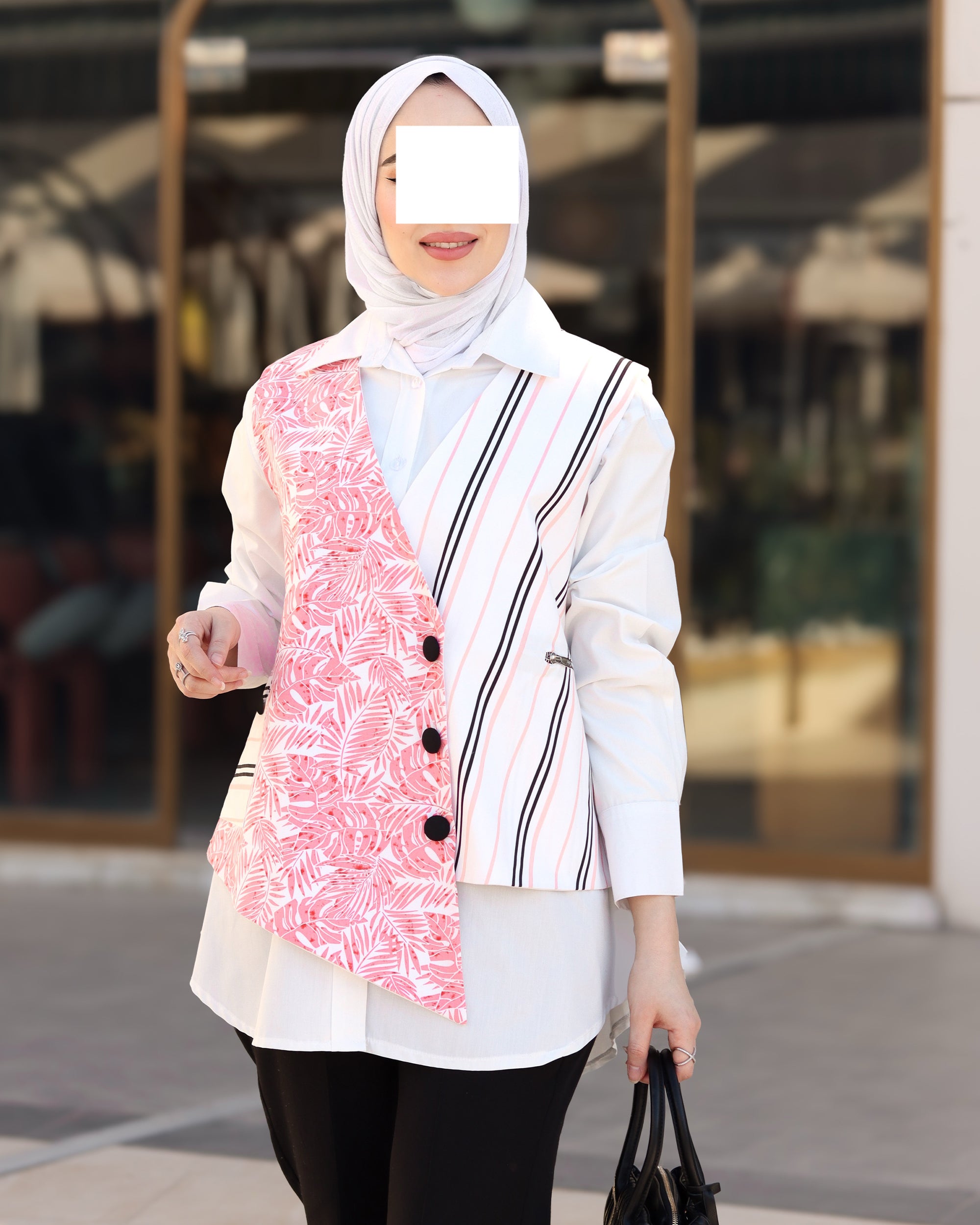 قميص بوبلين بطبعة الزهور الهادئة