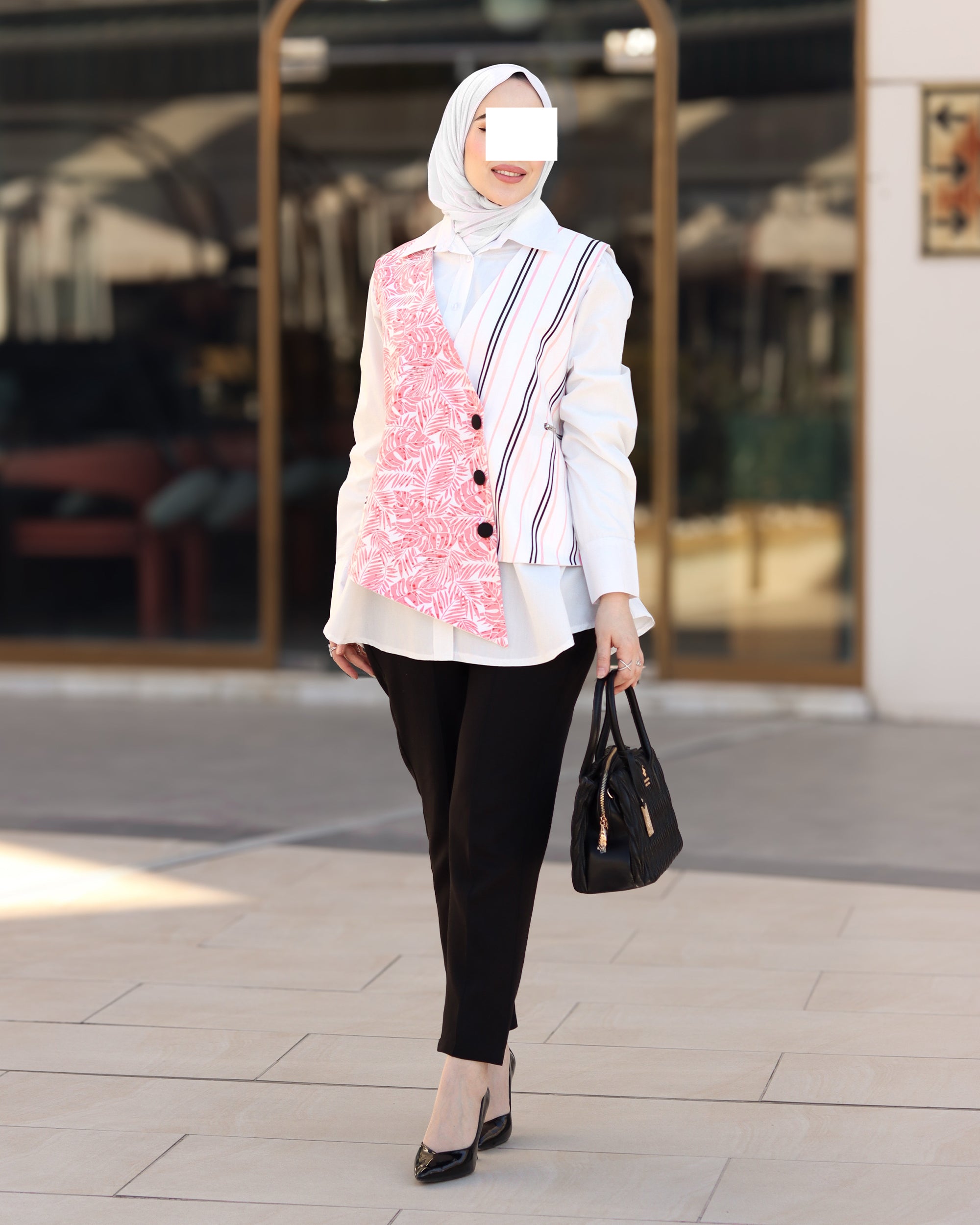 قميص بوبلين بطبعة الزهور الهادئة