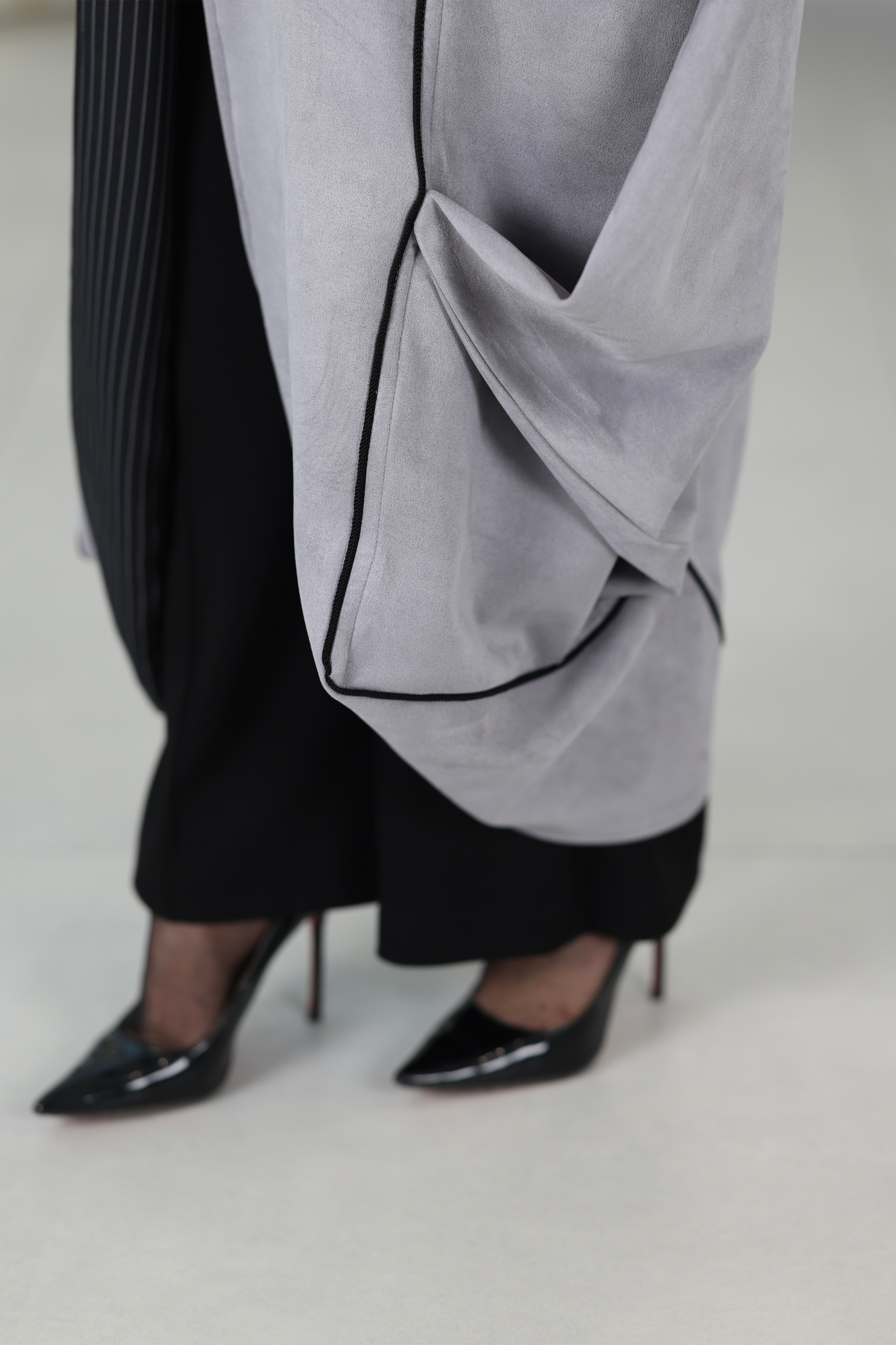 Ashen Grace Chamois Set