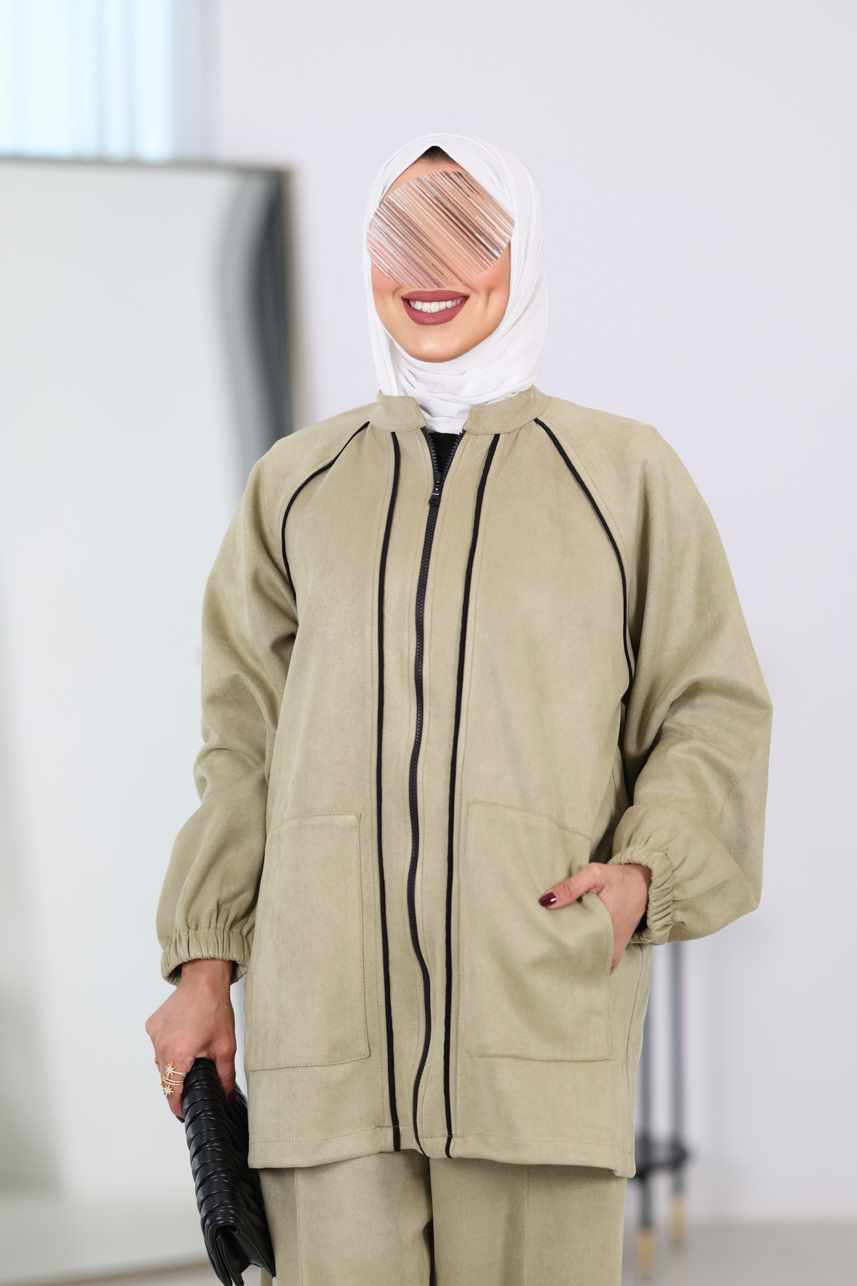 Sandstone Ease Chamois Set