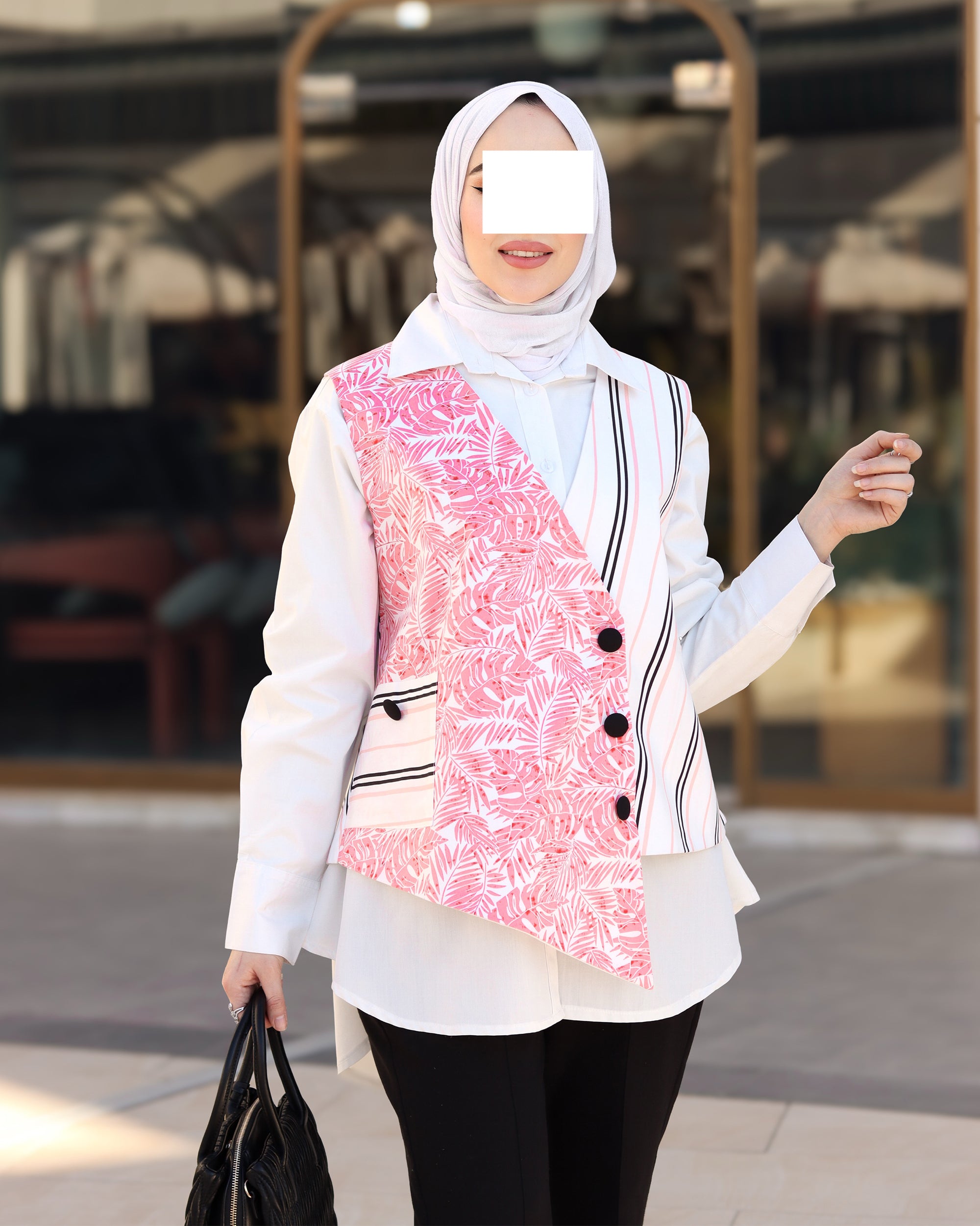 قميص بوبلين بطبعة الزهور الهادئة